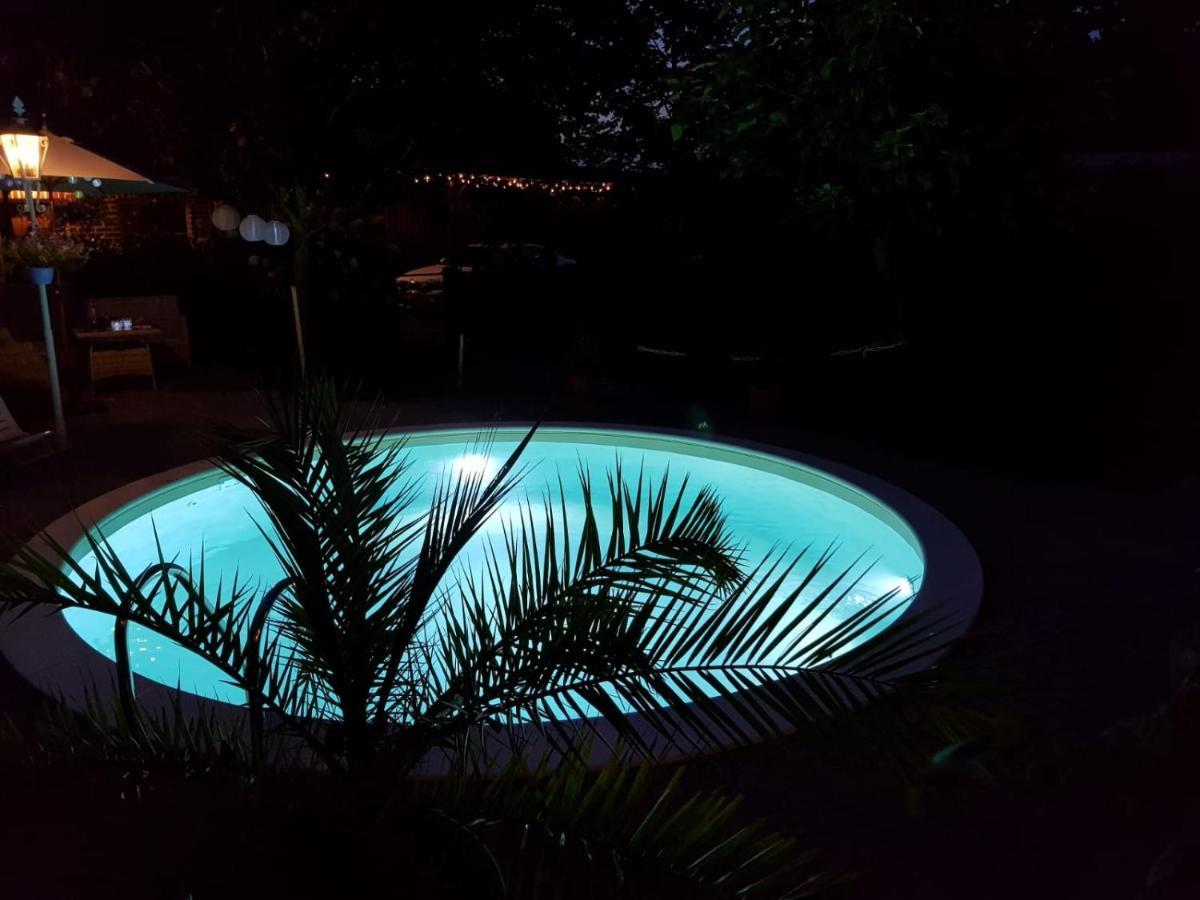 B&B Le Jardin NeerNeerpelt エクステリア 写真